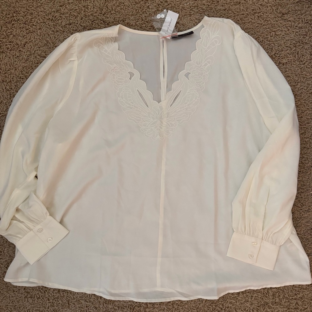 New Lane Bryant Cream Dressy Blouse 22 24